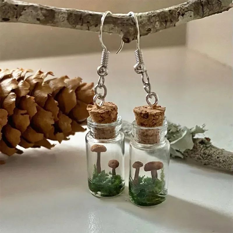 Real Mushroom Earrings Jar/Bot - Preserved Moss Sheet recension och pris