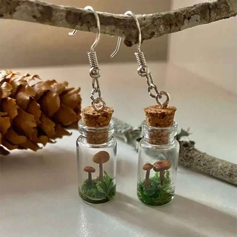 Real Mushroom Earrings Jar/Bot - Preserved Moss Sheet recension och pris